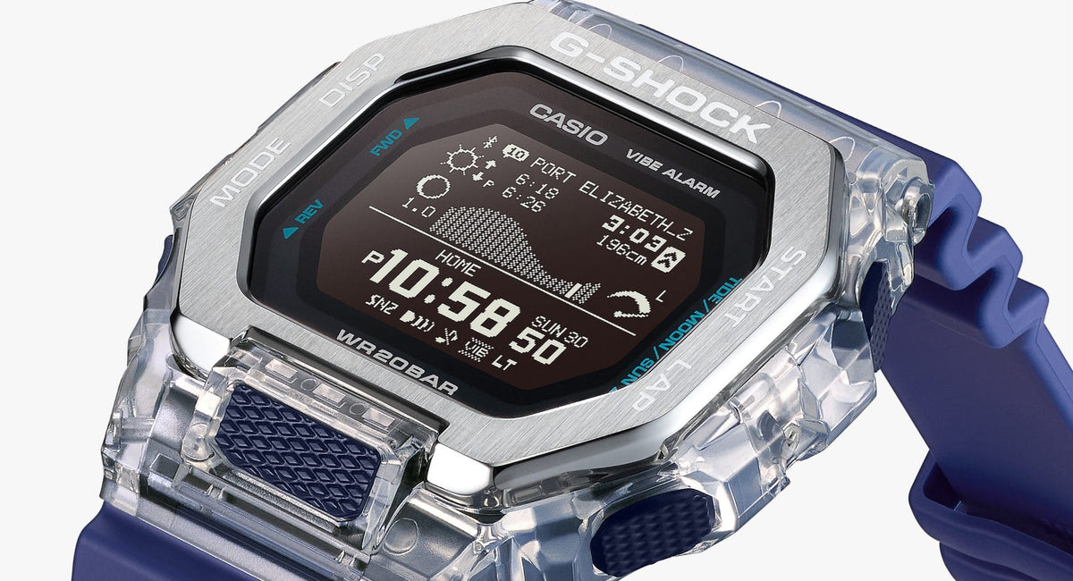 Bezel of metal and translucent resin evoking shimmering waves