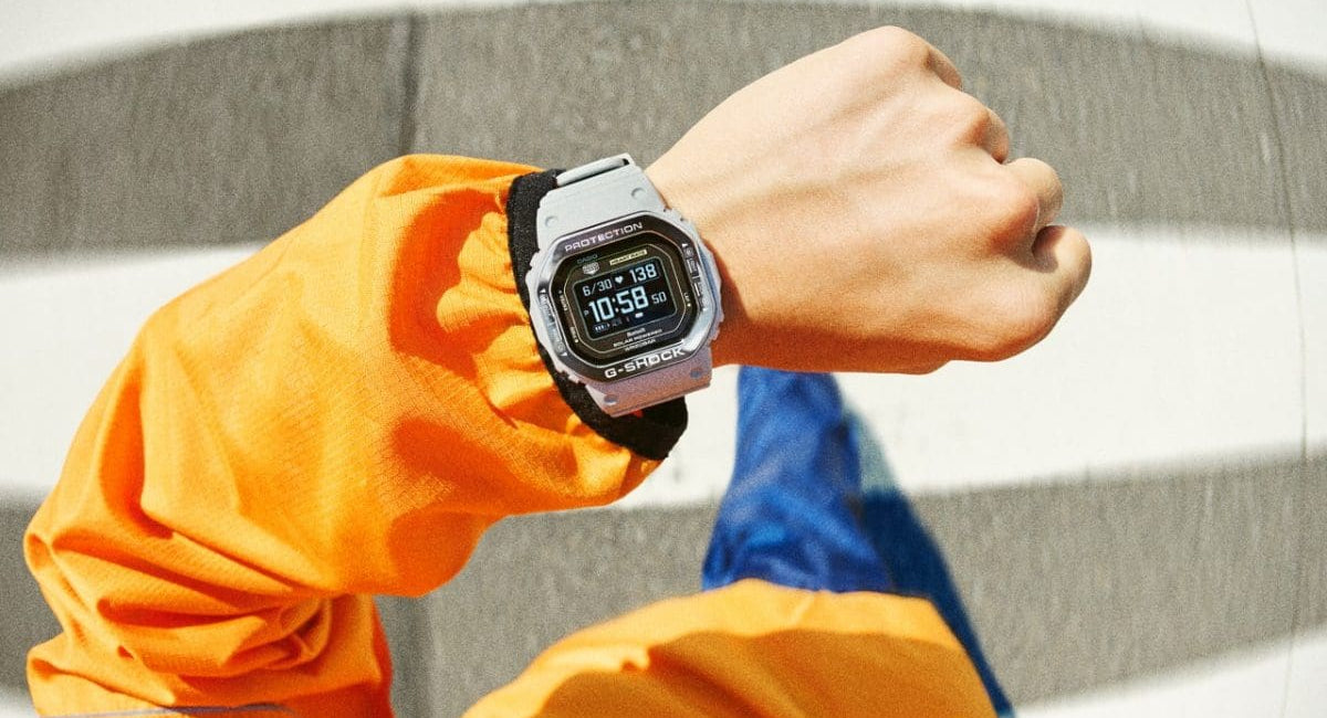 The iconic DWH5600 series debuts new heart rate monitor technology
