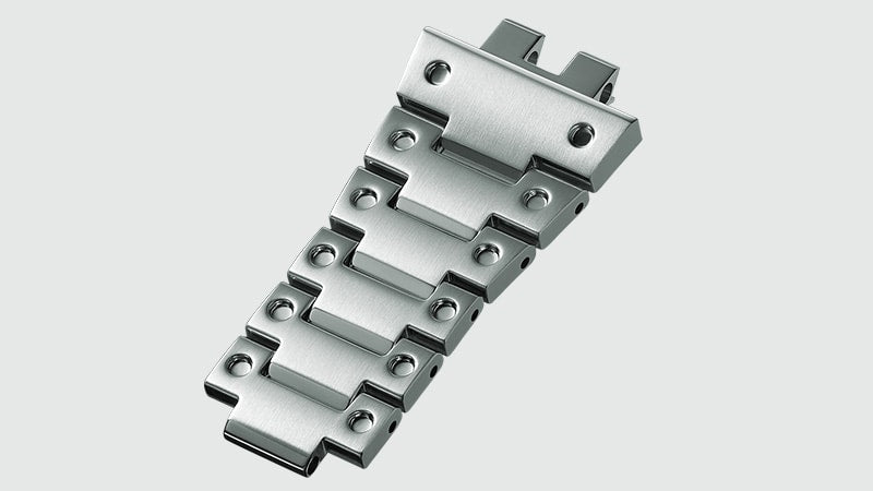 Metal band Solid feel and superior wearing comfort.