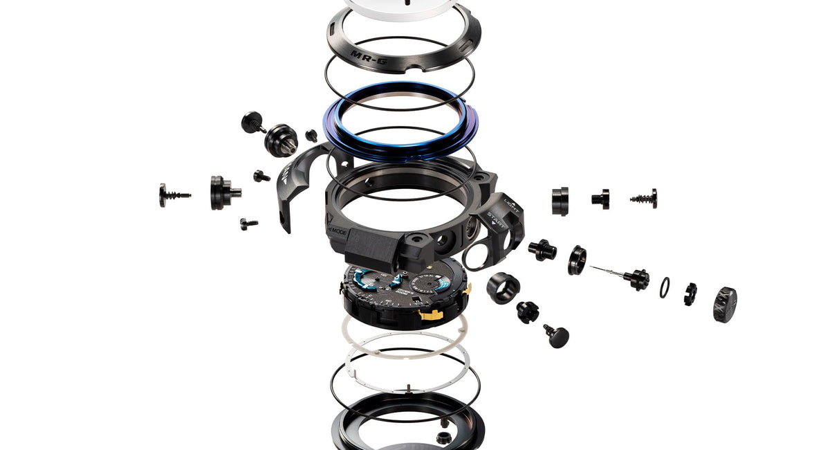 Highly airtight titanium exterior with multi-component structure offering ISO 200-metre water resistance